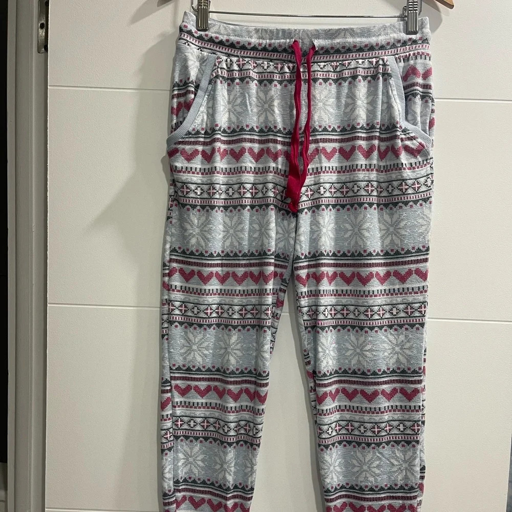 Very confortable pajamas soft fabric size M